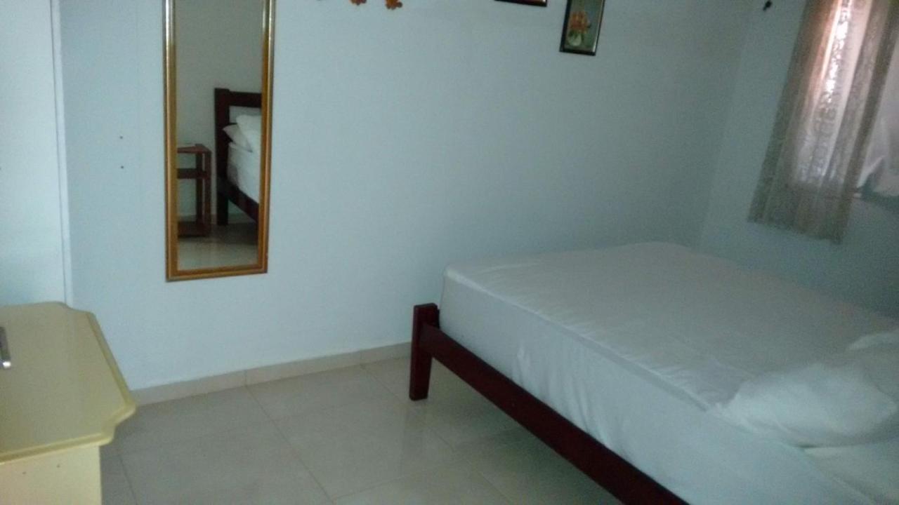 Residencial Praia Bombas บอมบินญัส ภายนอก รูปภาพ